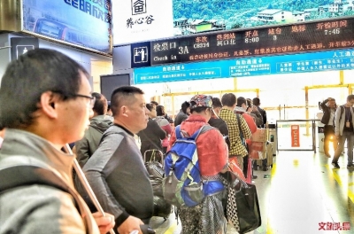 中国铁路昆明局集团已售出38.9万张春运火车票 各方向车票充足