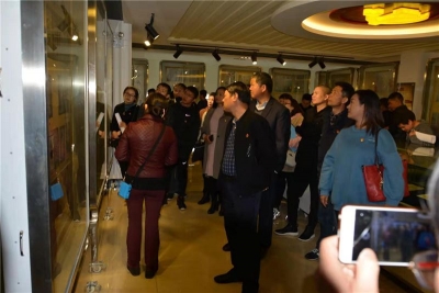 楚雄市文化和旅游局在主题教育中开展参观楚雄市档案馆活动
