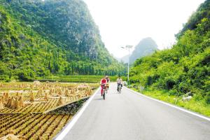 2019年云南乡村旅游接待游客3.6亿人次 旅游总收入2300亿元
