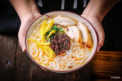 可以带走的过桥米线，3分钟还原纯正味道，连云南人都说好
