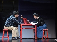 话剧《白鹭归来》在云南省大剧院上映