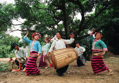 高黎贡山旅游度假区公开征集图文作品