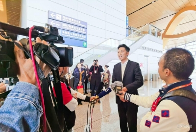云南15个民用机场去年旅客吞吐量超7000万人次 南亚东南亚通航点居全国第一
