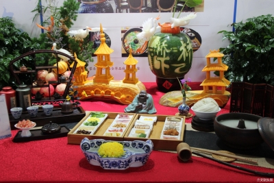 【百年过桥米线】寻找百年的滋味，开启一段味蕾之旅