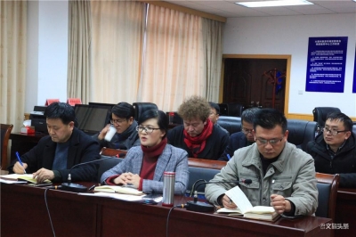 赵薇主持召开大理州十二县市新型冠状病毒感染的肺炎防疫防范工作调度电视电话会议