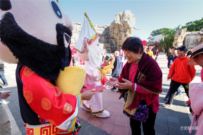  “鼠”你最会玩！来西双版纳过一个花样“鼠”年