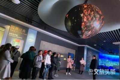 提升凝聚力和向心力，澄江县文旅局开展主题党日暨工会活动