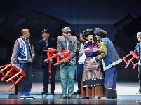 话剧《白鹭归来》在云南省大剧院上映