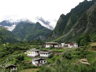 梅里雪山，从神话传说中走出的“日照金山”