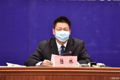 封闭三个村小组查处20人负责人就地免职 云南通报一起输入病例引发本地流行的典型案例