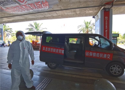 驰骋400公里接回中国公民   吉迈斯配合政府做好国门一线交通保障服务