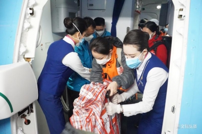 5架包机 南航再送530名医护人员驰援武汉