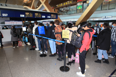 厦门航空执飞昆明至晋江的复工包机 已累计运送旅客千余人