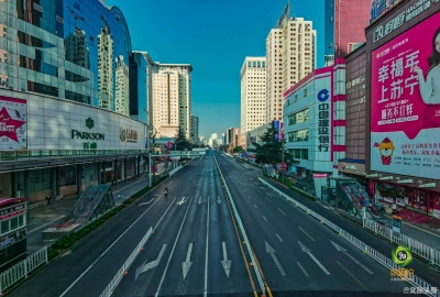 昆明，用一座“空城”防控疫情蔓延