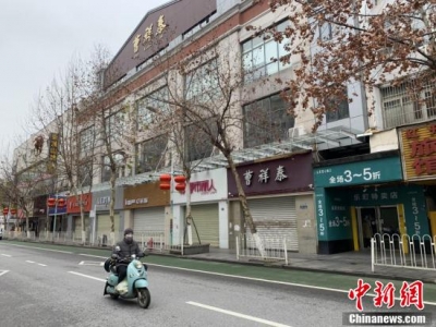武汉战“疫”记：“封城”中的黄鹤楼