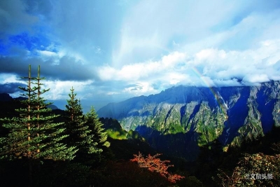 疫情过后，带你去虎跳峡探险