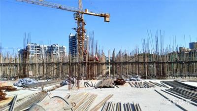 防疫不懈怠 复产干劲足 开远泊金凤凰大酒店建设项目有序复工