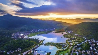 热火朝天干劲足 弥勒锦屏山旅游基础设施建设项目有序复工