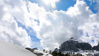 推荐旅游好去处：香格里拉私藏美景 神秘康巴部落的千年传奇
