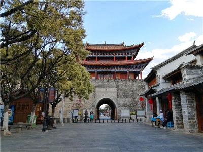 大理古城景区今日恢复接待游客