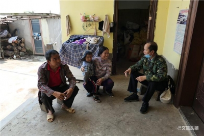红河州文化市场综合执法支队深入开展帮扶活动