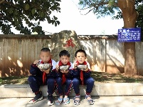 图集 | 这里的童真