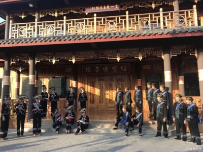 “文山州最美民族村”的坡芽村到底有多美？媒体达人来坡芽歌书发源地为你探路！