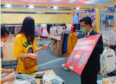 唤醒城市活力 昆明CBD万达广场举办“咬春”邀吃日活动