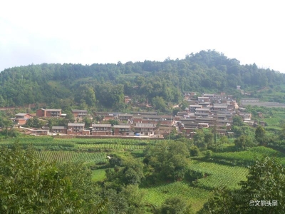 旅游助力促脱贫，乡村风景别样美——记云南省旅游扶贫示范村双柏县法脿镇李方村