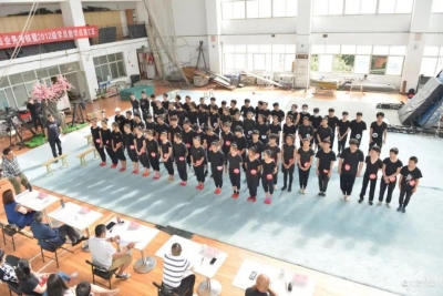 云南文投集团旗下杂技团业务考核暨教学成果汇报圆满结束