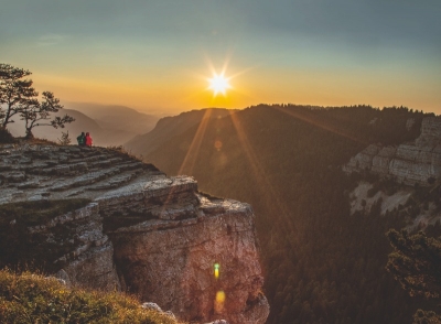 世界旅游业暂停两个多月，国外旅游局都在忙点啥？