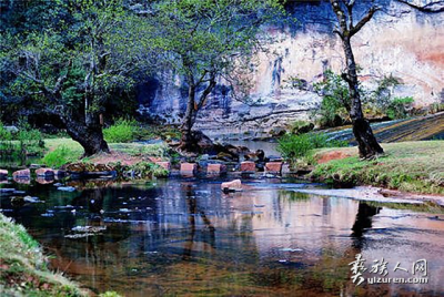 掌鸠河之源头：风光旖旎水城河