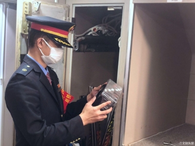 云南铁路部门全力保障汛期旅客出行安全