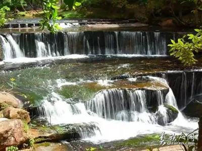掌鸠河之源头：风光旖旎水城河