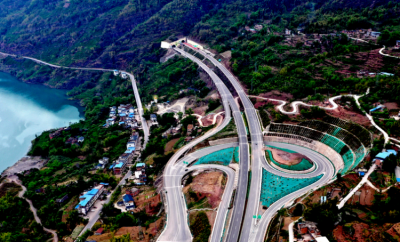 云南两条高速公路建设传来好消息！都经过这个地方