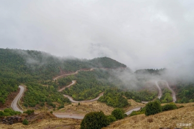 丽江文旅扶贫丨玉龙山的百灵在歌唱 歌唱百姓生活变了样 