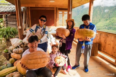 丽江文旅扶贫丨家乡招募乡村振兴人才，他回乡发展旅游，如今...
