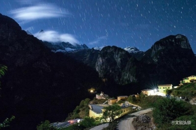 【云游迪庆】在远山深处遇见奇妙多姿的星空与花海