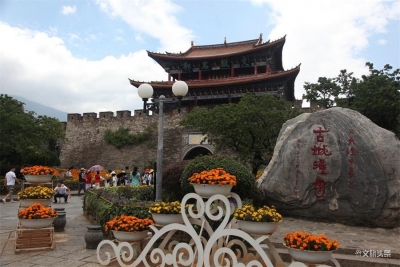 云南发布旅游消费参考：旺季跟团游每人每天不低于230元