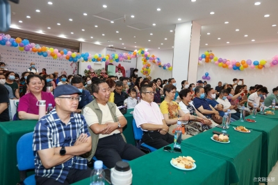 琳琅满目的乐器、合唱排练厅、小型演出舞台……喜欢音乐的昆明人从此不用再“打游击”了