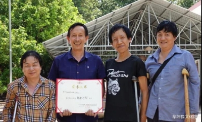 斗笠 提兜 簸箕…在丽江华坪，你能想到的都能编！