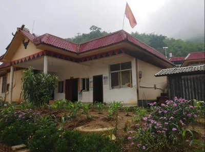 走向我们的小康生活 | 龙佬：宛如散落大地的明珠被青山环抱