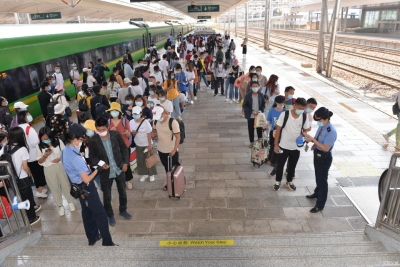 云南铁路旅游客流恢复明显 7月1日至30日发送旅客超400万人