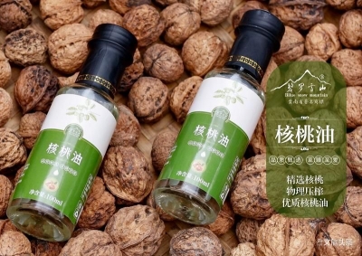 长在古树上的营养品，每一滴都是原生态！