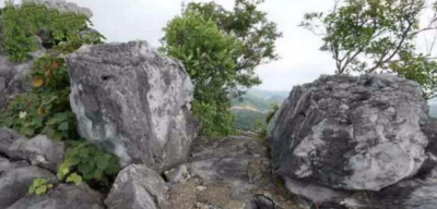 实地探访《隐秘的角落》六峰山：别怕，山顶有栏杆