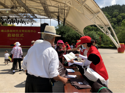 送法下乡、花灯普法，他们的普法方式群众拍手叫好