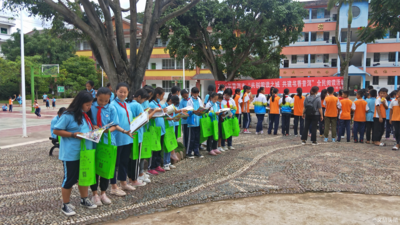 普洱市图书馆到江城县民族小学开展全民阅读活动