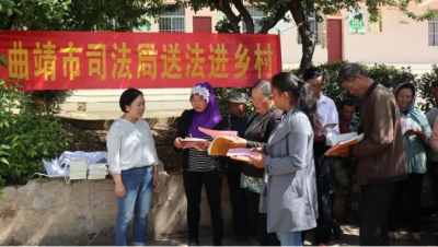 送法下乡、花灯普法，他们的普法方式群众拍手叫好