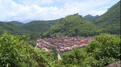 走向我们的小康生活 | 龙佬：宛如散落大地的明珠被青山环抱