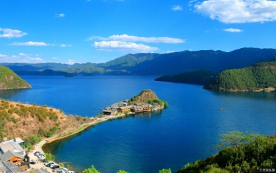 泸沽湖：大滇西旅游涤荡心灵的“山水画”